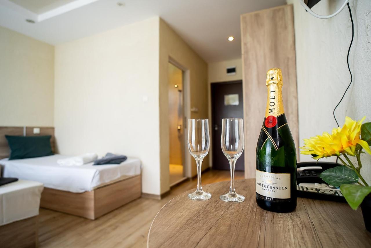 Hotel Royal Bath バニャ エクステリア 写真