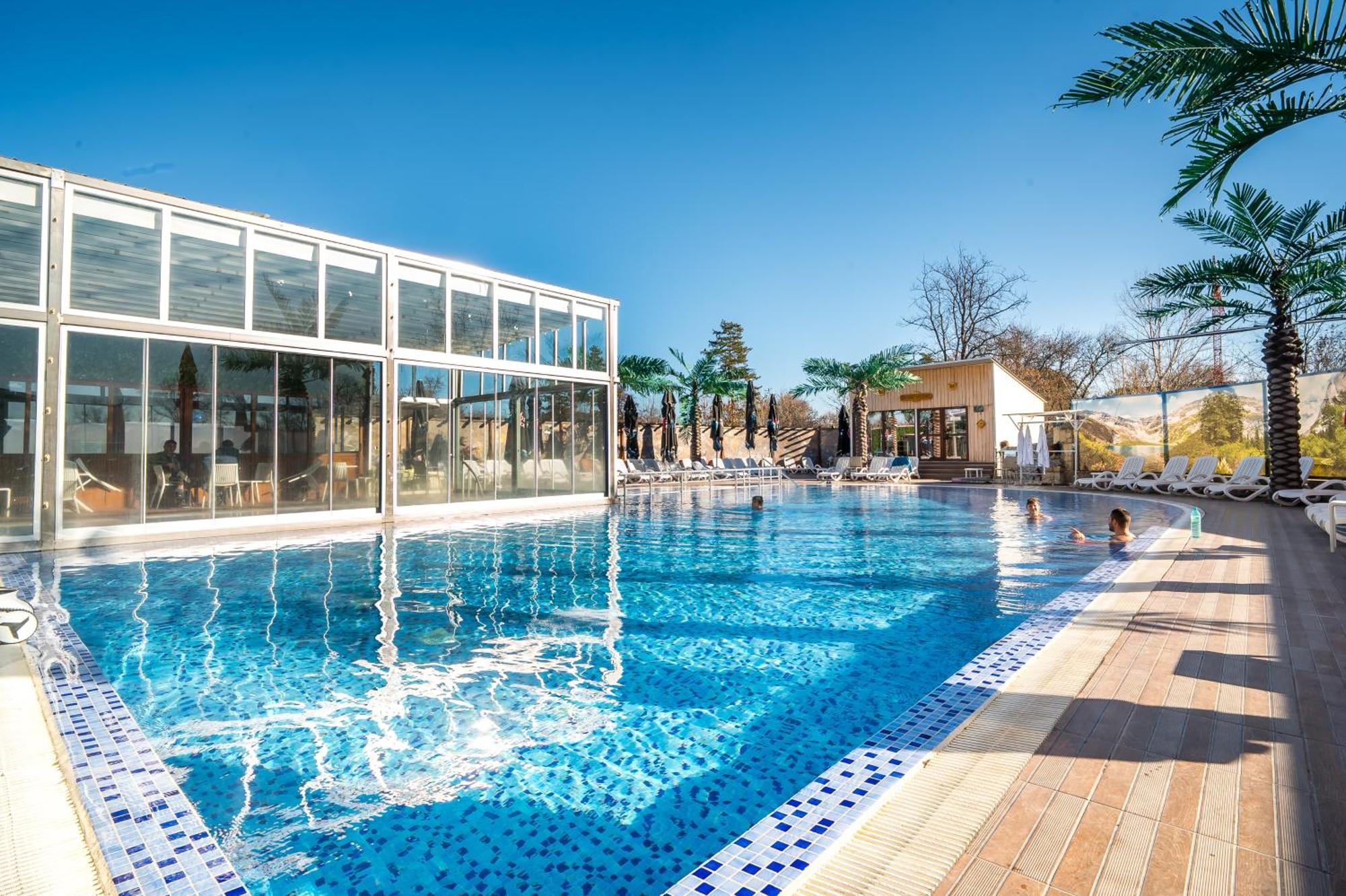 Hotel Royal Bath バニャ エクステリア 写真